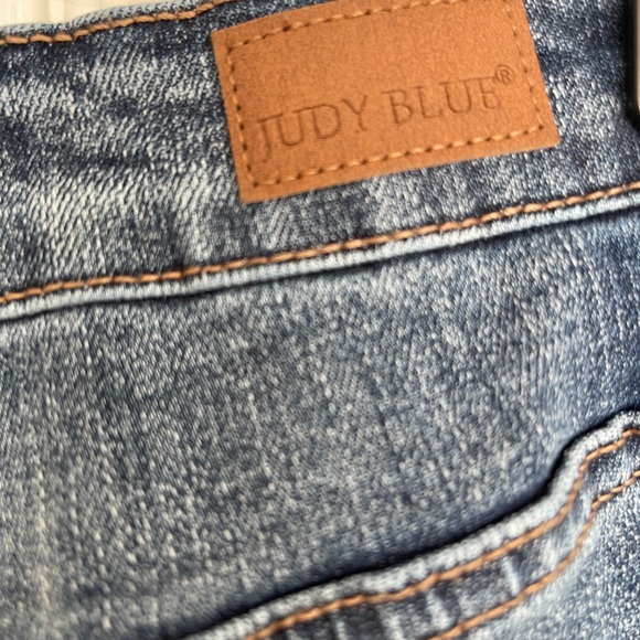 Judy Blue Wide Leg Distressed Style Jeans Size 16W High Rise Stretch Denim - Picture 9 of 16